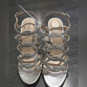 I. Miller Beautiful Silver Rhinestone shoes
